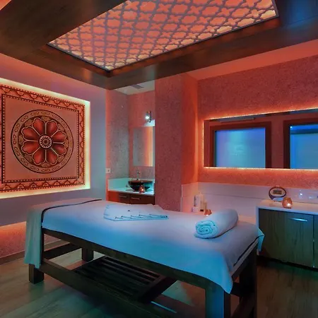 Villa Moonflower Aparts & Suites-2